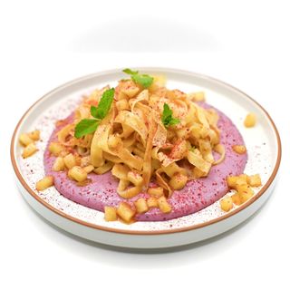 Солодка паста з млинців, з яблуками та ягідним йогуртом (250г)