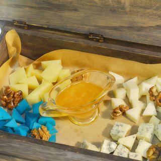 Сирна історія (220г)