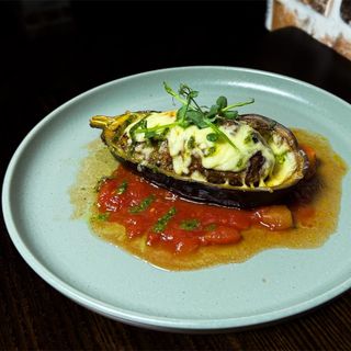 Фарширований баклажан (350г)