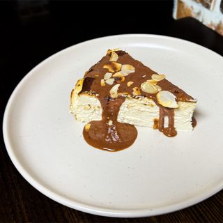 Чізкейк Сан Себастьян (160г)