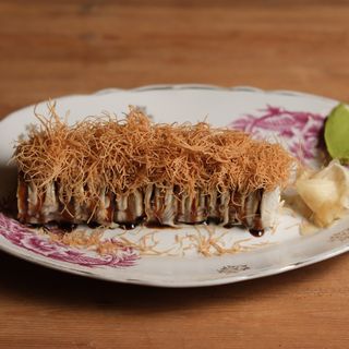 Рол з вугрем і трюфелем (420г)