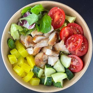 Боул з куркою та рисом