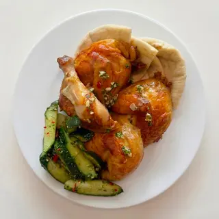 Пів курочки з битими огірками (640г)