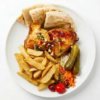 Пів курочки з картоплею та овочами (990г)