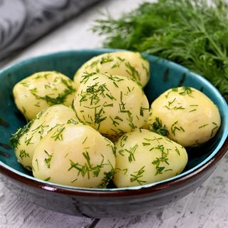 Картопля відварена (220г)