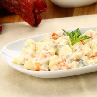 Олів‘є з куркою (110г)