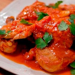 Гуляш курячий з підливою (80г)