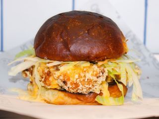Чікен бургер (325г)