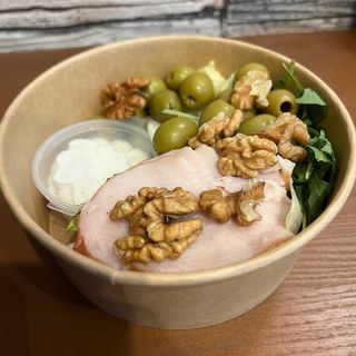 Салат Курка/Горгонзола (~195г)