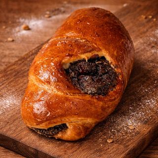 Пиріжок з маком та вишнею (60г.)