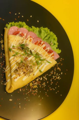 Млинець Салямі та сир (350г)