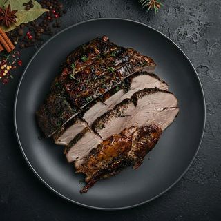 Буженина запечена