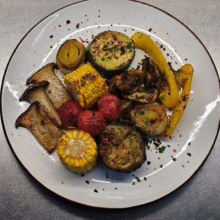 Овочі гриль (300 г)