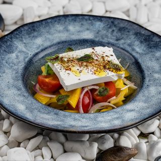 "Грецький" салат з фетою (390 г)