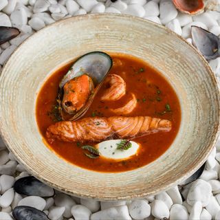 Буйабес "Північне сяйво" з шматком філе лосося  (450 г)