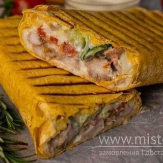 Шаурма сулугуні в лаваші с мʼясом