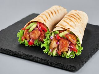 Гавайська в арабському лаваші 