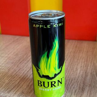 Напій безалкогольний сильногазований енергетичний " BURN " (330 мл)