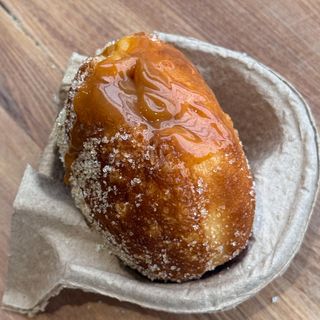 Пончик з карамелю