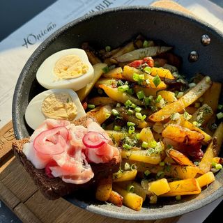 Татова картопля з салом