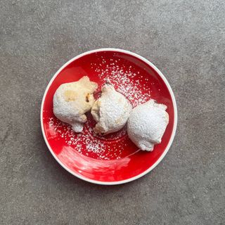 Кіфлики з лекварем