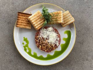 Татарський біфштекс