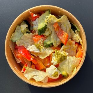 Салат овочевий з сиром (250г)