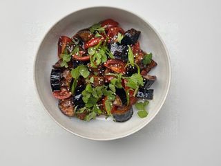 Салат з баклажаном (235г)