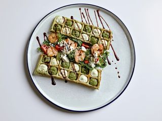 Вафля з креветкою та сиром Дорблю (280г)