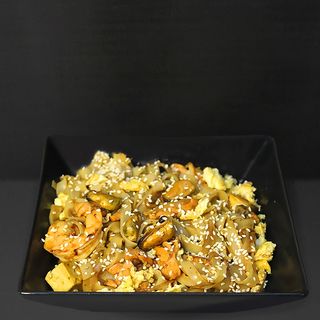 Локшина Паттай з морепродуктами 400гр