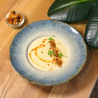 Крем суп з сиром брі та трюфелем (350г)