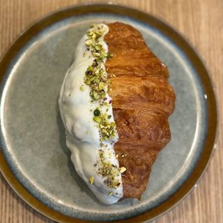 Круасан з фісташкою (160 г)