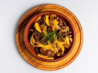 Смажена картопля по-домашньому з грибами та цибулею (250г)