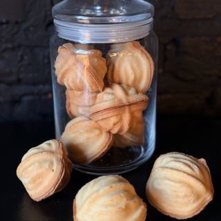 Горішок зі згущеним молоком (1шт)