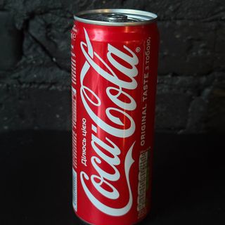 Coca Cola (330мл)