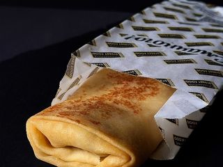 З бананом та нутеллою (1шт)