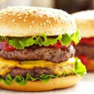 Бургер MAXI курятина (390г)