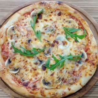 Піца Куряча (730г)