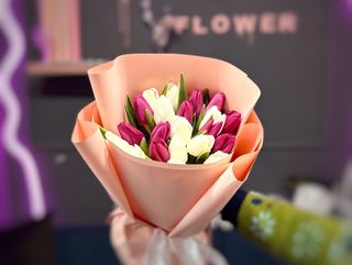 Букет з тюльпанів мікс перших сортів