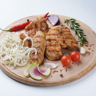 Шашлик курячий (грудинка) (200г)