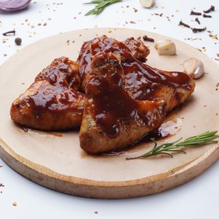 Крильця в медово-соєвому соусі (200г)