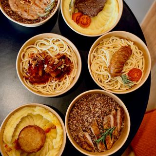 Гречка з рибною котлеткою