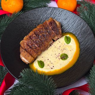 Качина грудка з кремом із кореня селери (340г)