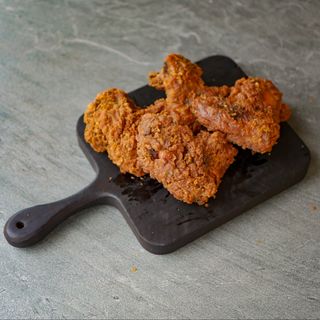 Крильце в паніровці(452г)