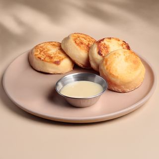 Сирники зі згущенкою (190/30/30г)