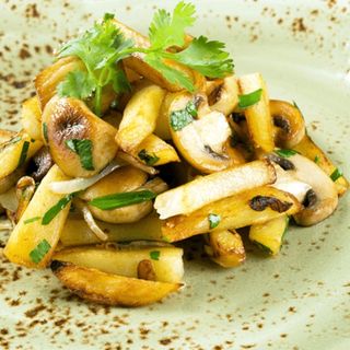 Картопля смажена з грибами