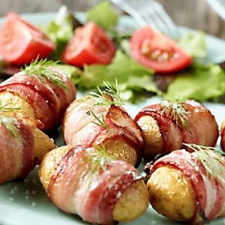 КАРТОПЛЯ ЗАПЕЧЕНА В БЕКОНІ