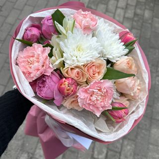 Букет квітів «Чарівність»