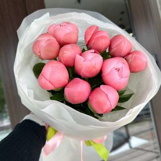 Букет із 11 півоній Pink