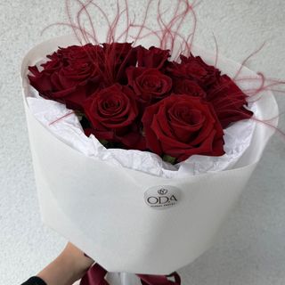 Букет з 13 експловер та стіфою